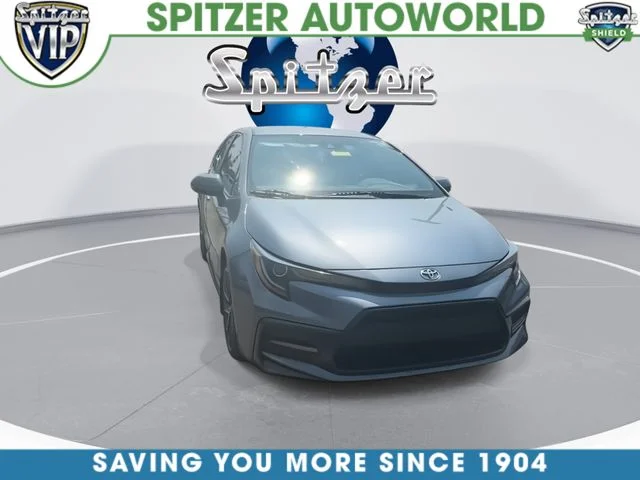 Used 2020 Celestite Toyota SE image 2