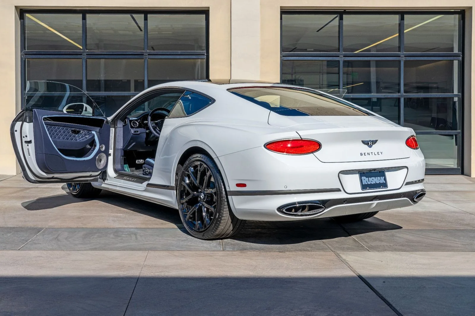 Used 2024 Arctica Bentley Speed image 7