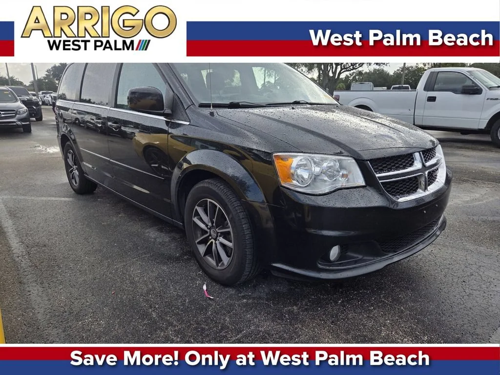 2017 Dodge Grand Caravan SXT's photo