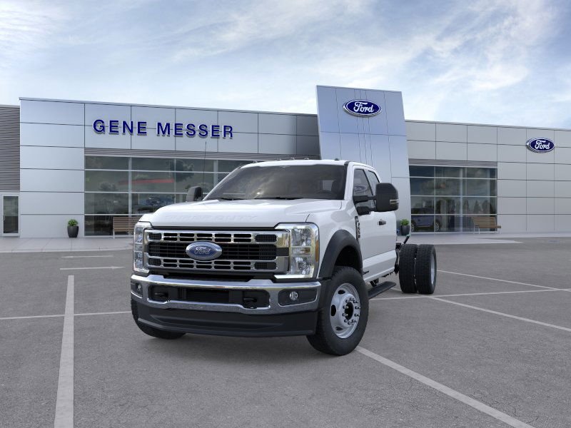 New 2026 Oxford White Ford F-550® XL image 2