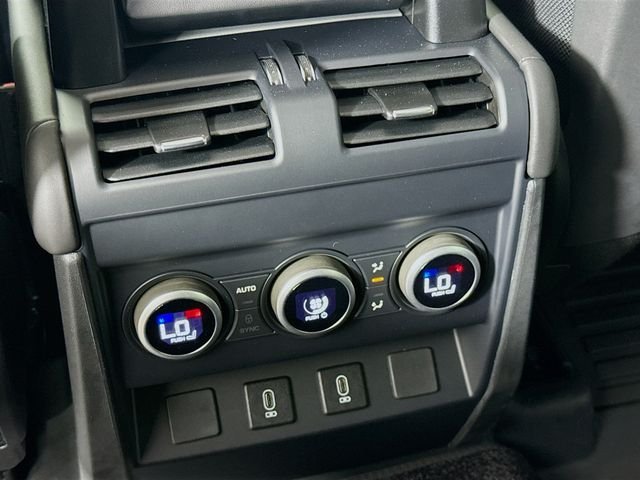2026 Land Rover Defender V8 - Photo 27