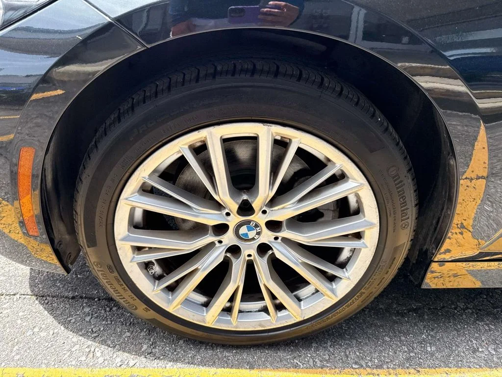 Certified Used 2024 Black BMW 330i image 4