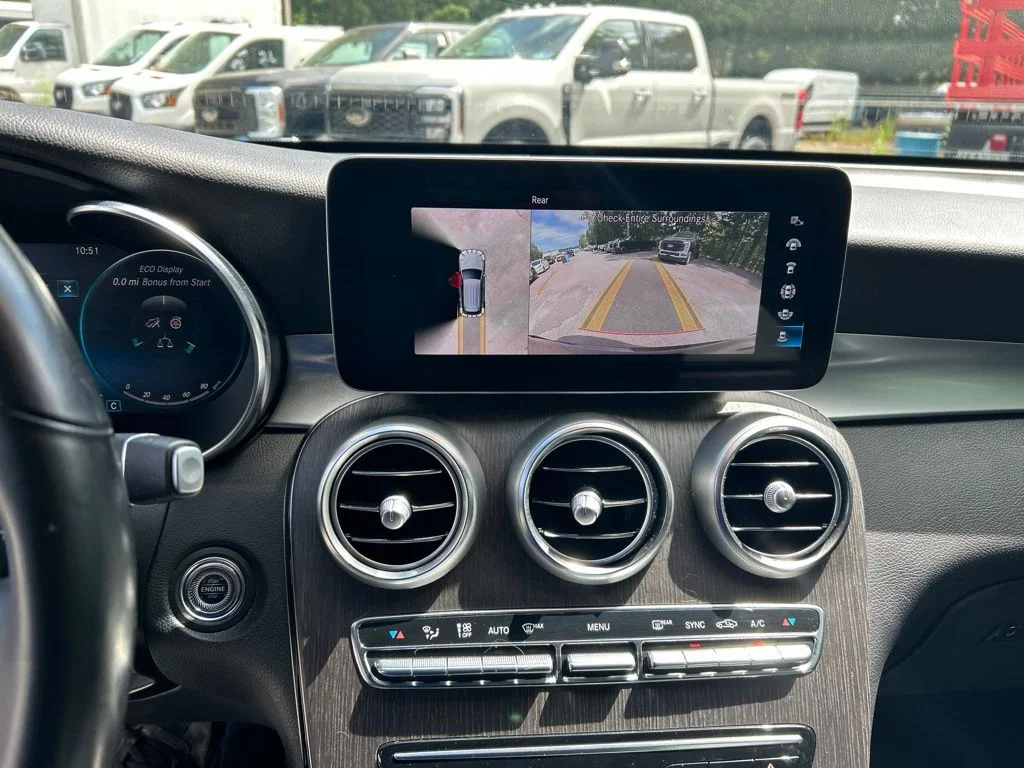 Used 2022 Black Mercedes-Benz GLC 300 image 19