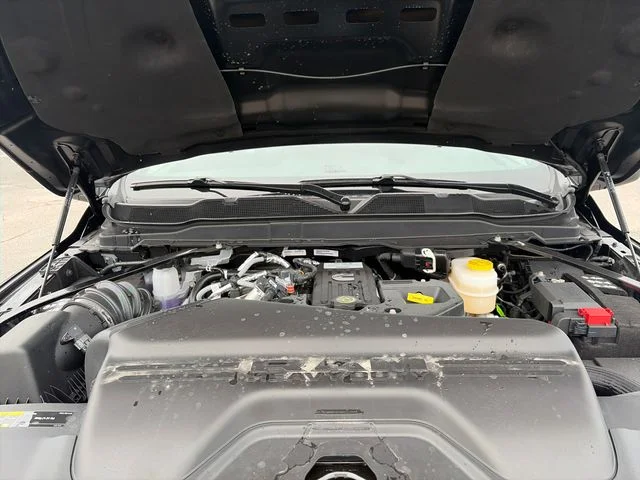New 2026 Diamond Black Crystal Pearl-Coat Exterior Paint RAM Black Express image 20