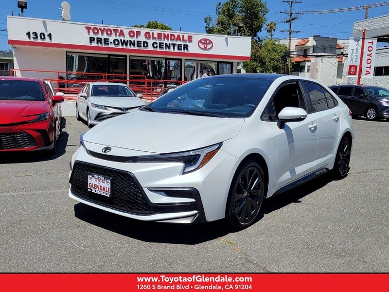 2023 Toyota Corolla SE CVT's photo