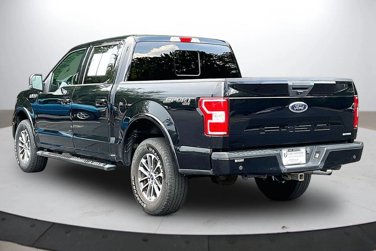 Used 2020 Black Ford XLT image 6