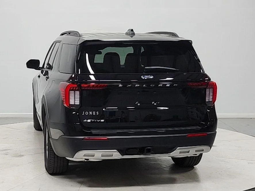 New 2026 Black Ford Active image 6