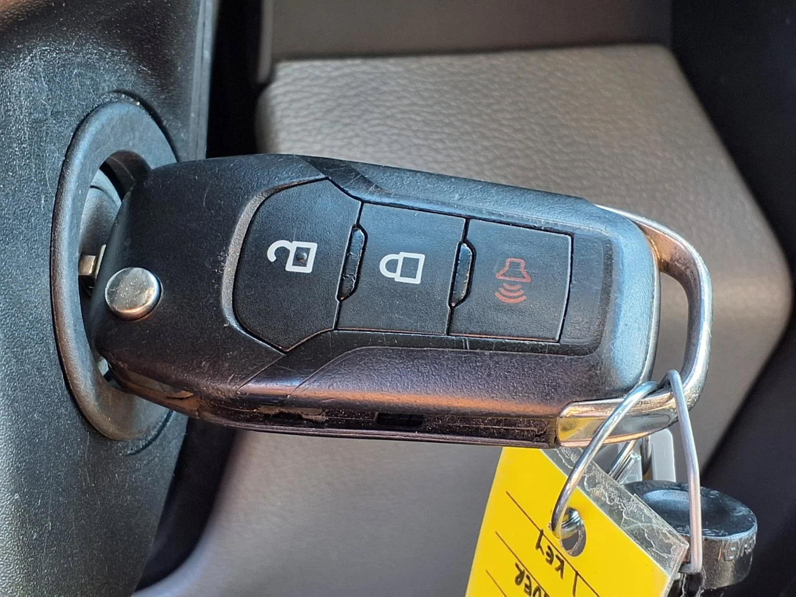 Used 2016 Silver Ford XLT image 16