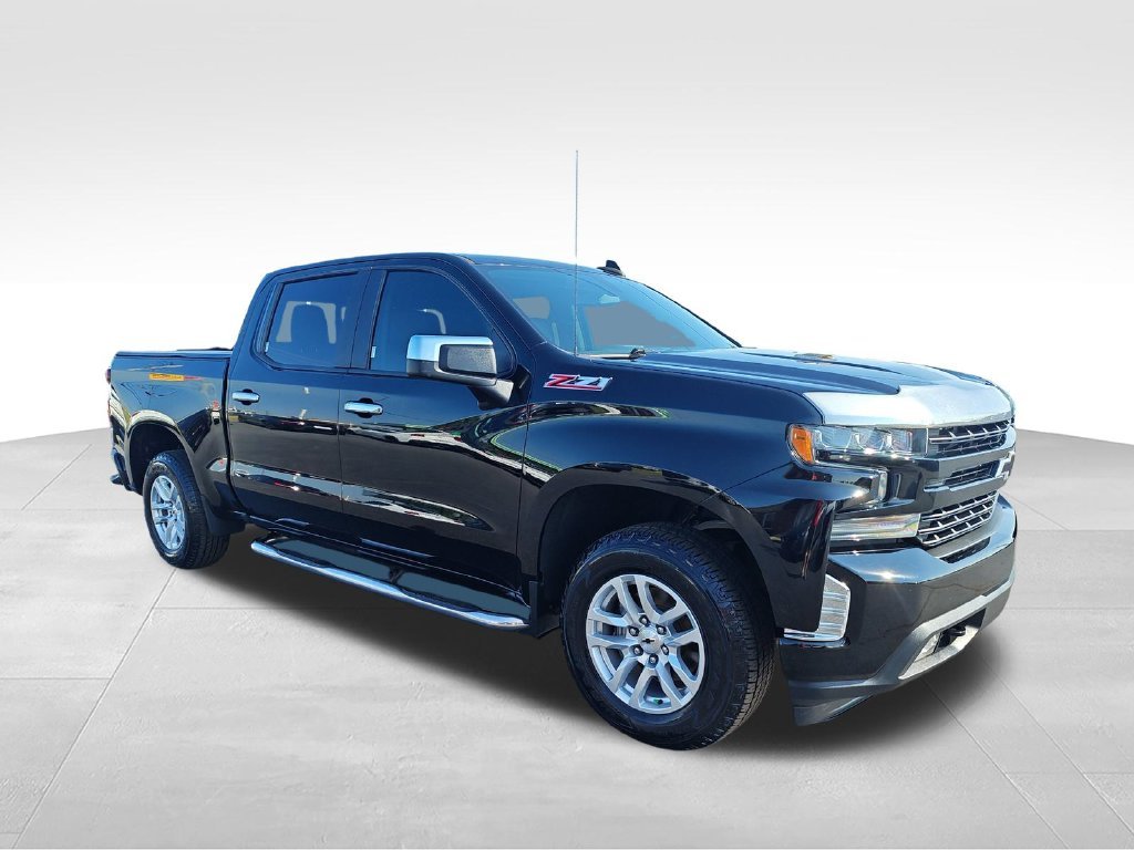 Used 2020 Black Chevrolet RST image 7