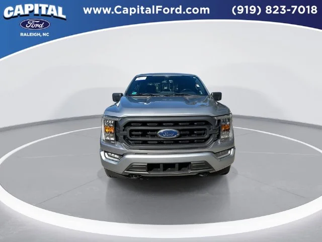 Used 2022 Silver Ford XLT image 3