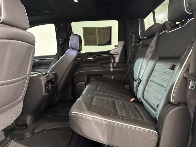 Used 2024 White GMC AT4X image 13