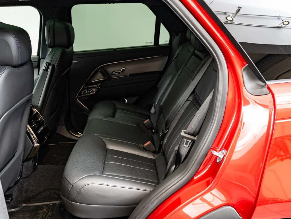 New 2026 Firenze Red Land Rover Dynamic SE image 41