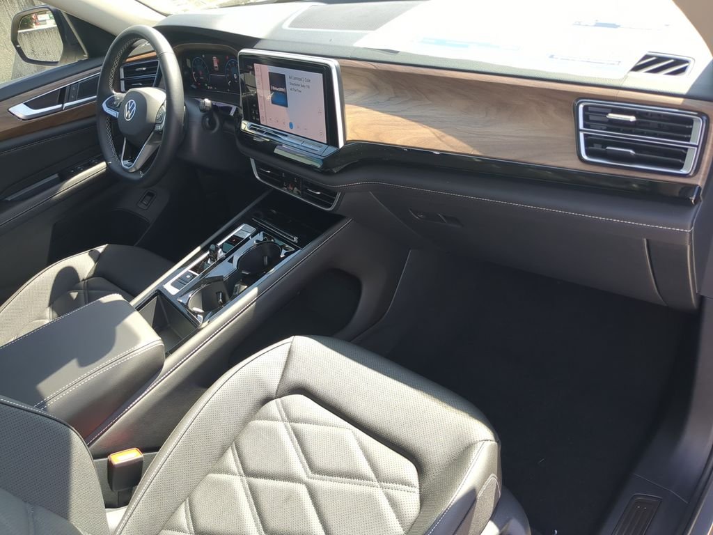 New 2026 Gray Volkswagen 2.0T SE w/Technology image 12