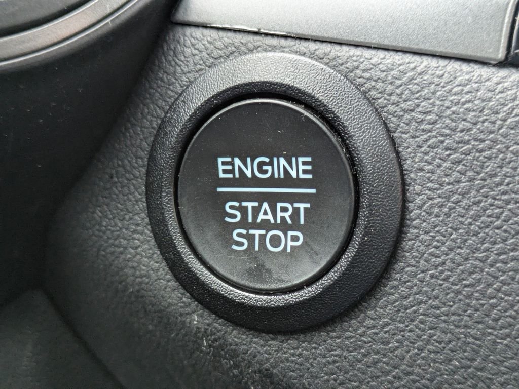 Used 2024 Silver Ford Active image 33