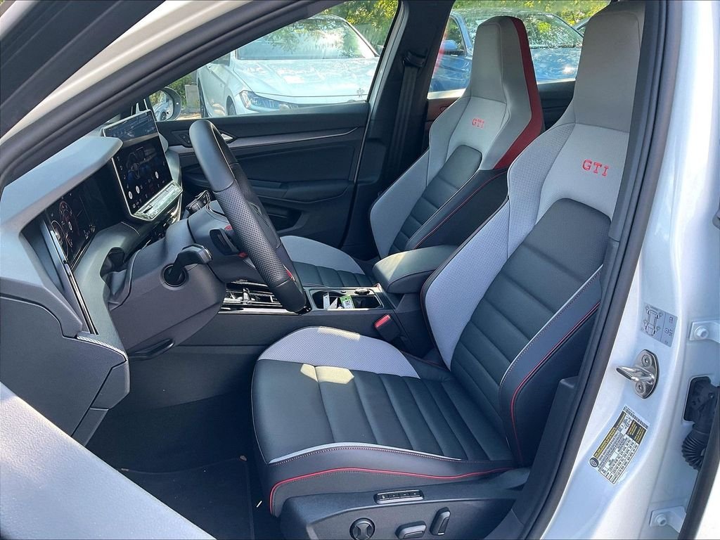 New 2026 White/off-white Volkswagen 2.0T SE image 11