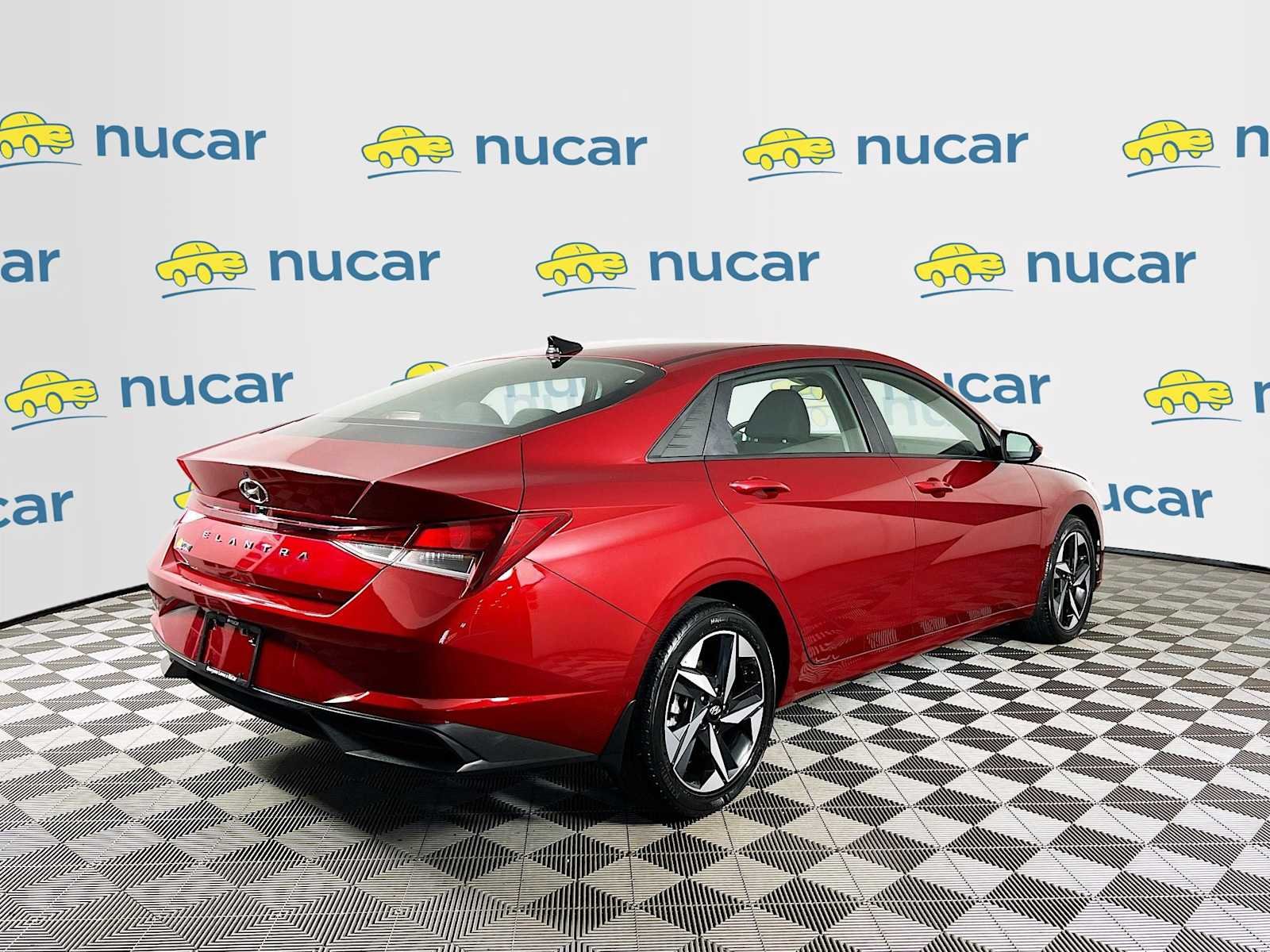 Used 2023 Ultimate Red Hyundai SEL image 7