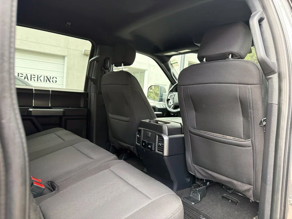Used 2020 Gray Ford XLT image 29