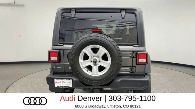 Used 2020 Gray Jeep Unlimited Sport image 3