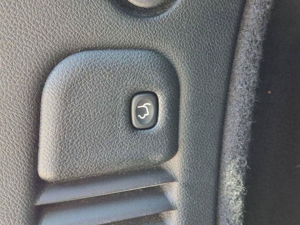 Used 2018 White Dodge GT image 10