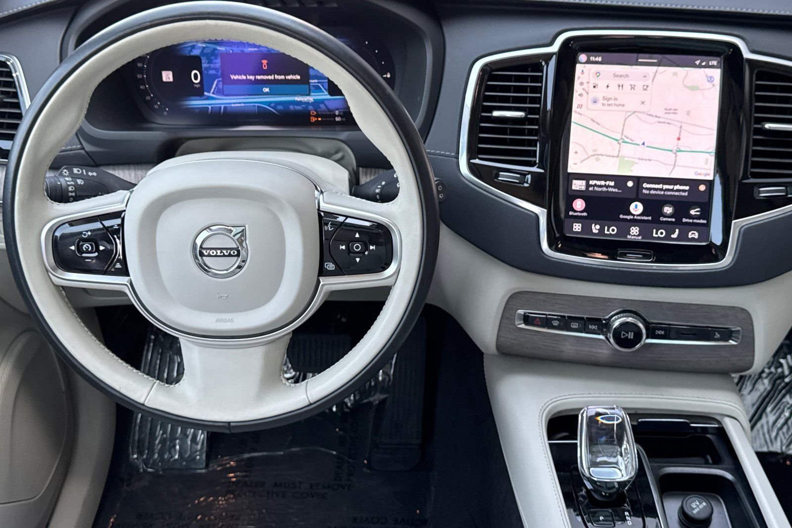 Used 2023 Blue Volvo Ultimate image 15