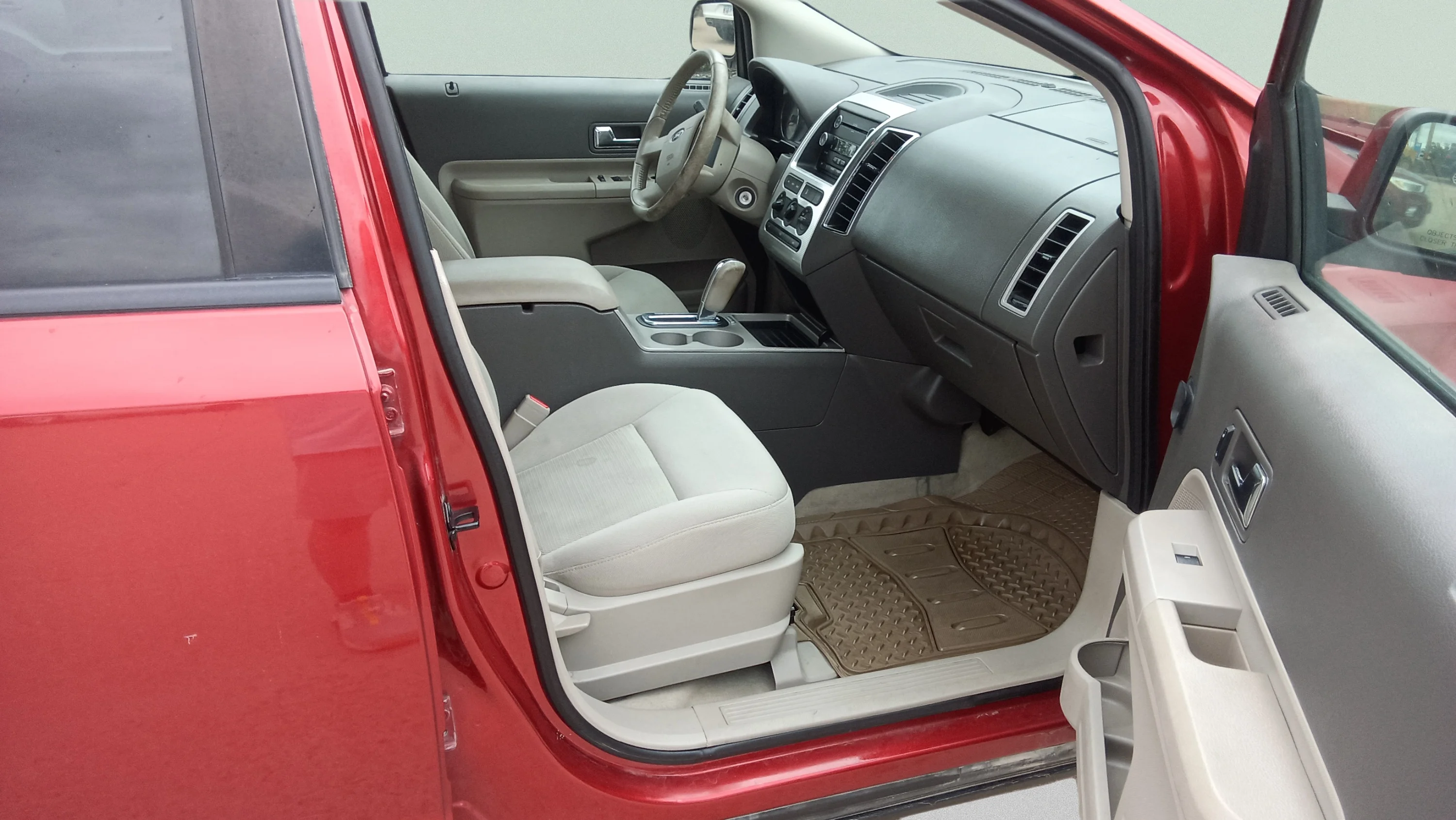 Used 2008 Red Ford SEL image 11