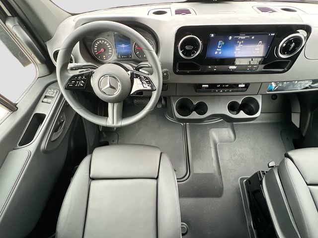 New 2026 Jet Black Mercedes-Benz Cargo 170 WB image 17