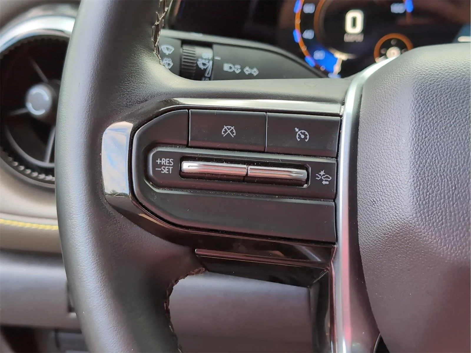 Used 2024 Black Chevrolet ZR2 image 26