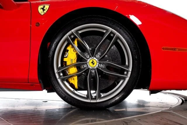 Used 2018 Rosso Corsa Ferrari  image 21