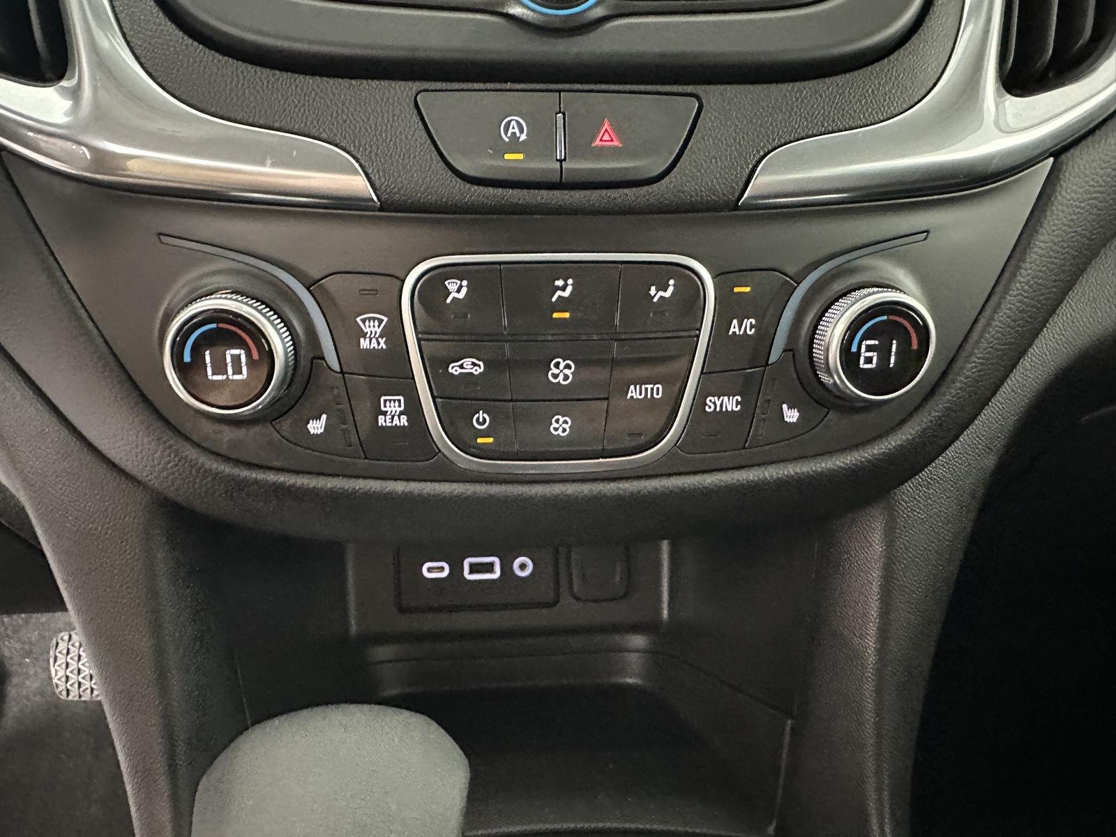 Used 2024 Summit White Chevrolet LT image 34