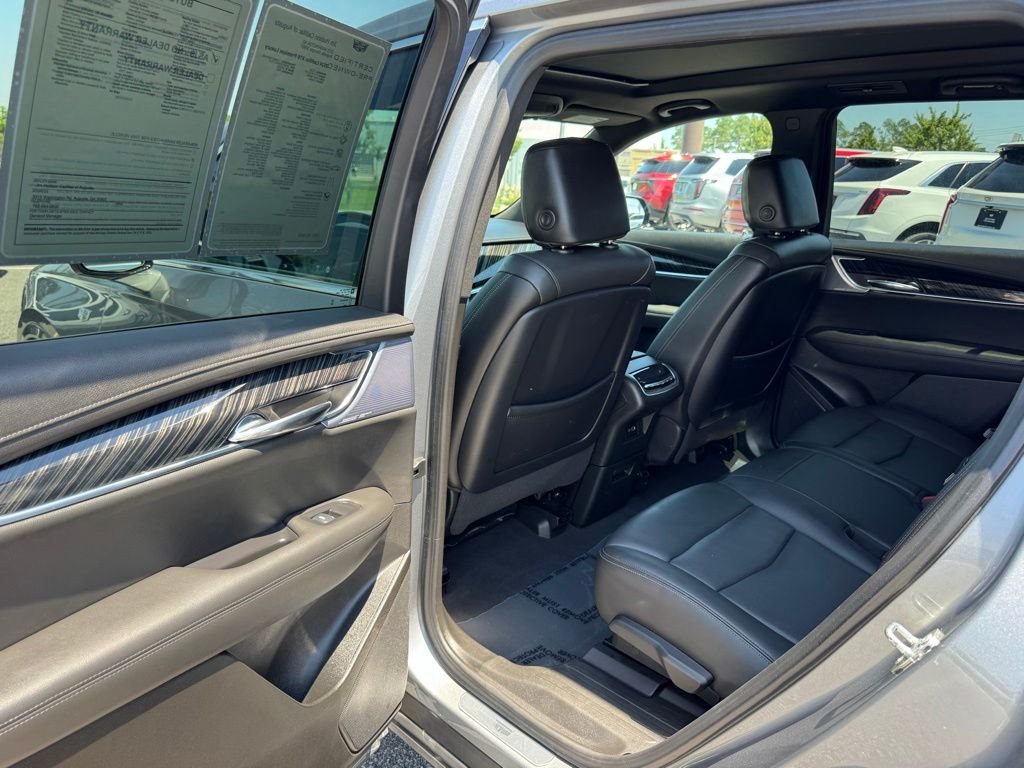 Used 2024 Silver Cadillac Premium Luxury image 38