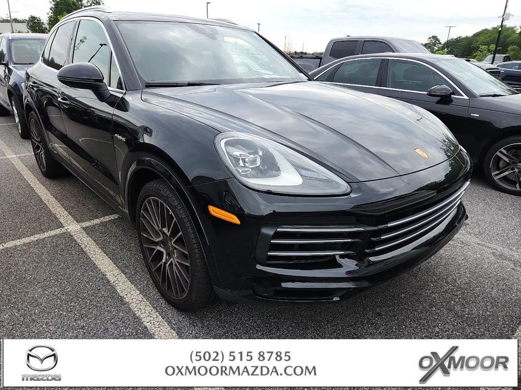 2020 Porsche Cayenne E-Hybrid's photo