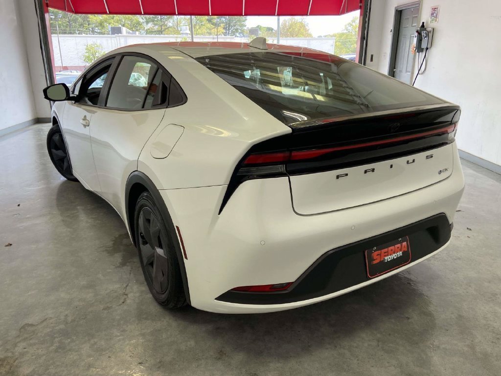 Certified Used 2025 Beige Toyota LE image 5