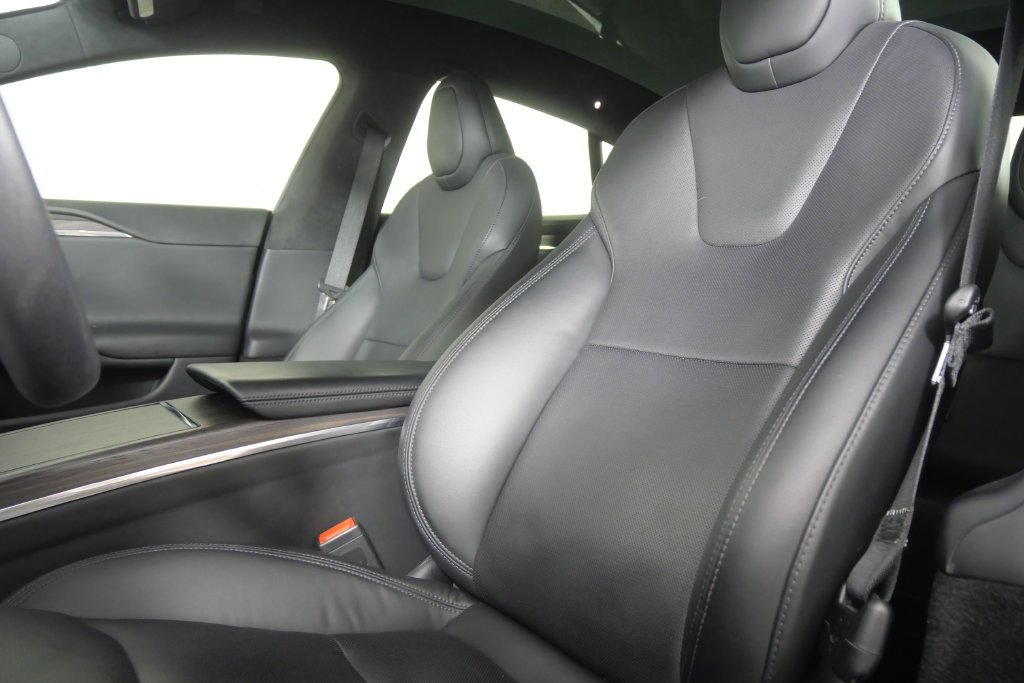 Used 2023 Pearl White Multi-Coat Tesla Base image 13