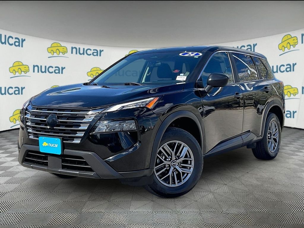 Used 2024 Black Nissan S image 3