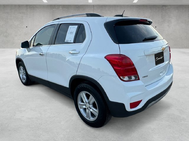 Used 2020 SUMMIT WHITE Chevrolet LT image 14