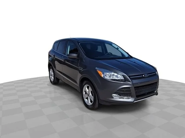 Used 2014 Ford Escape SE with VIN 1FMCU0GX4EUA92861 for sale in Glendale, WI