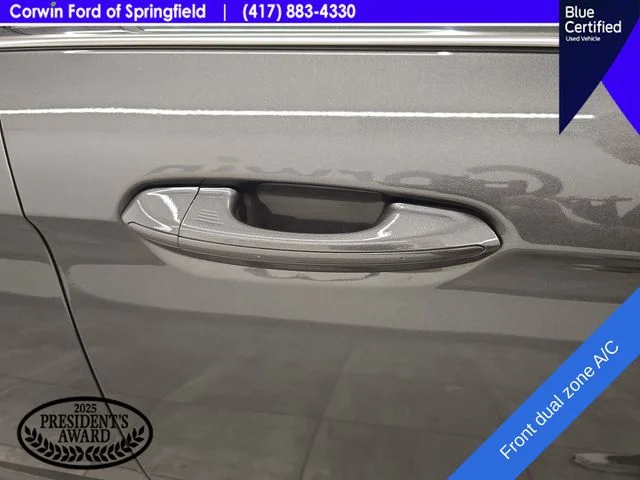 Certified Used 2018 Magnetic Metallic Ford SEL image 9