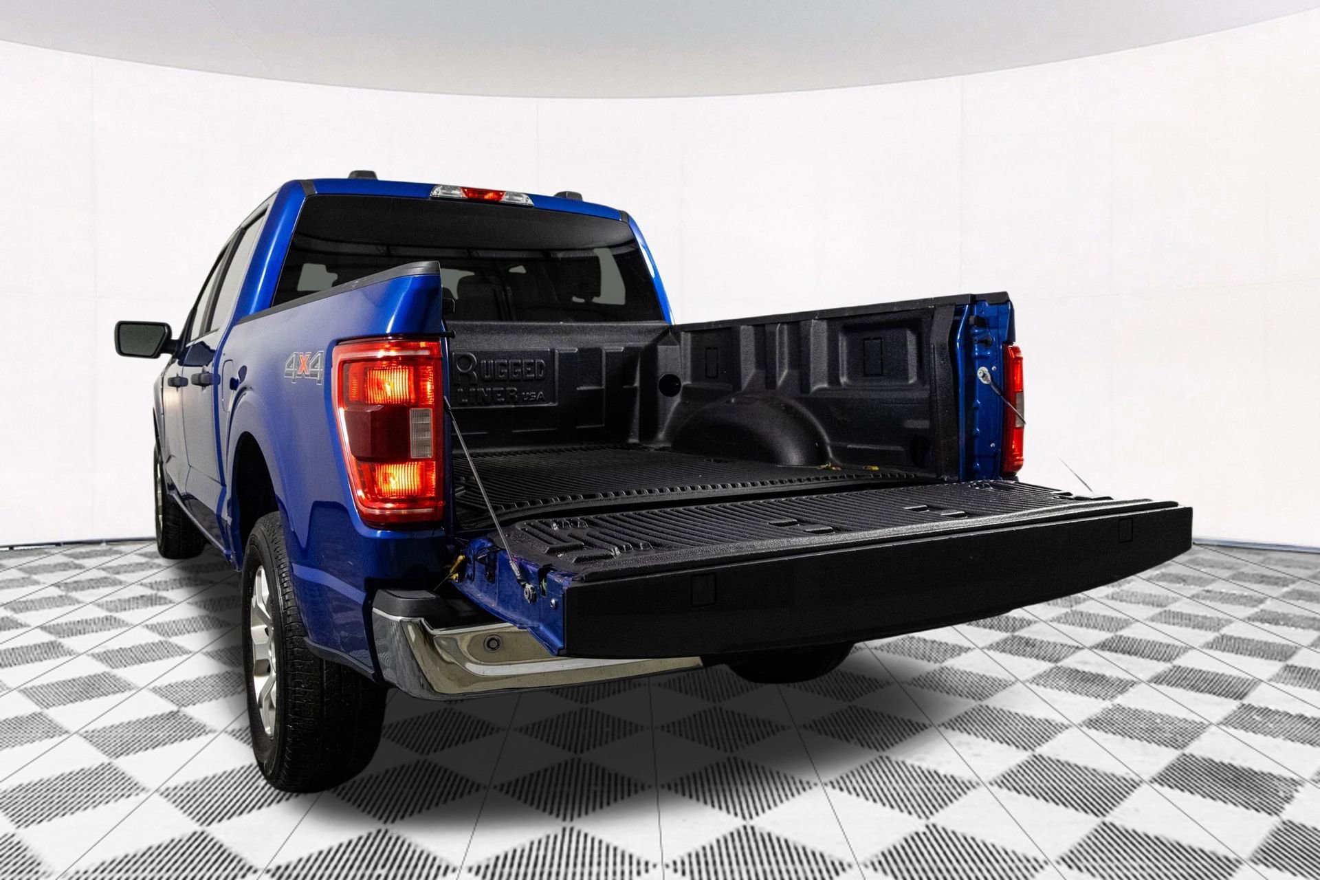 2023 FORD F-150 - Image 35