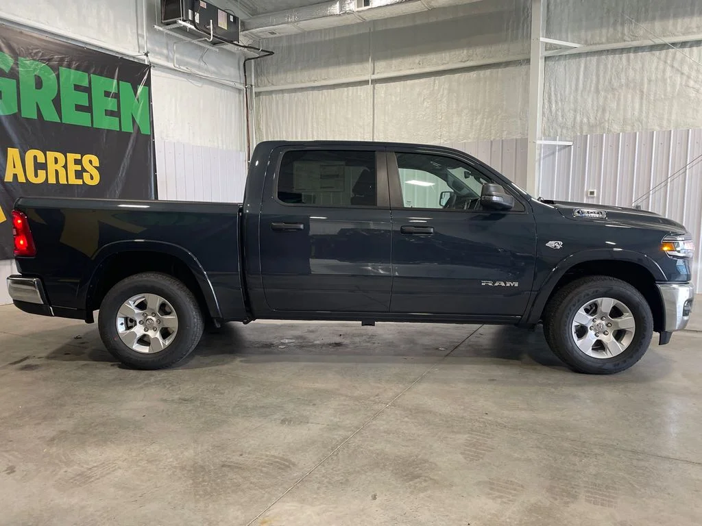 2026 RAM 1500 Big Horn/Lone Star - Photo 4