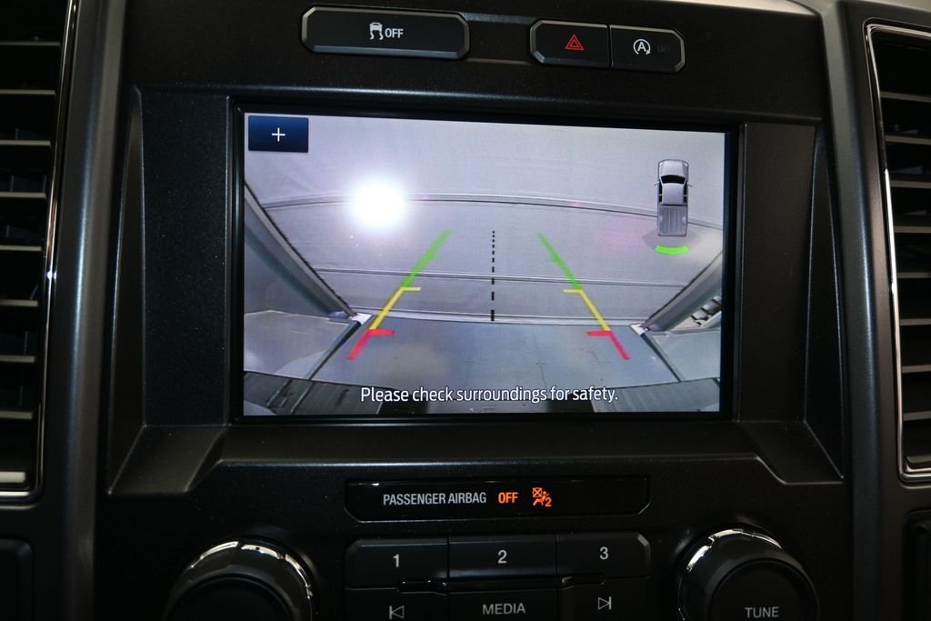 Used 2020 Gray Ford XLT image 19
