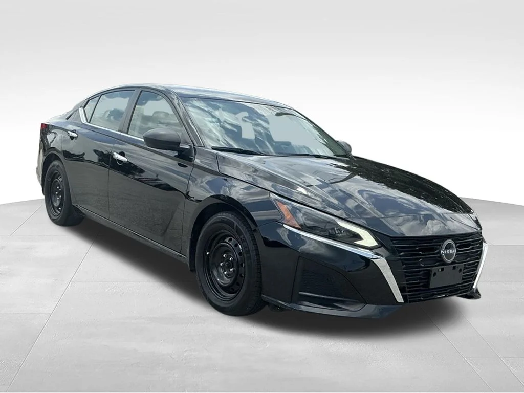 Used 2024 Black Nissan 2.5 S image 18