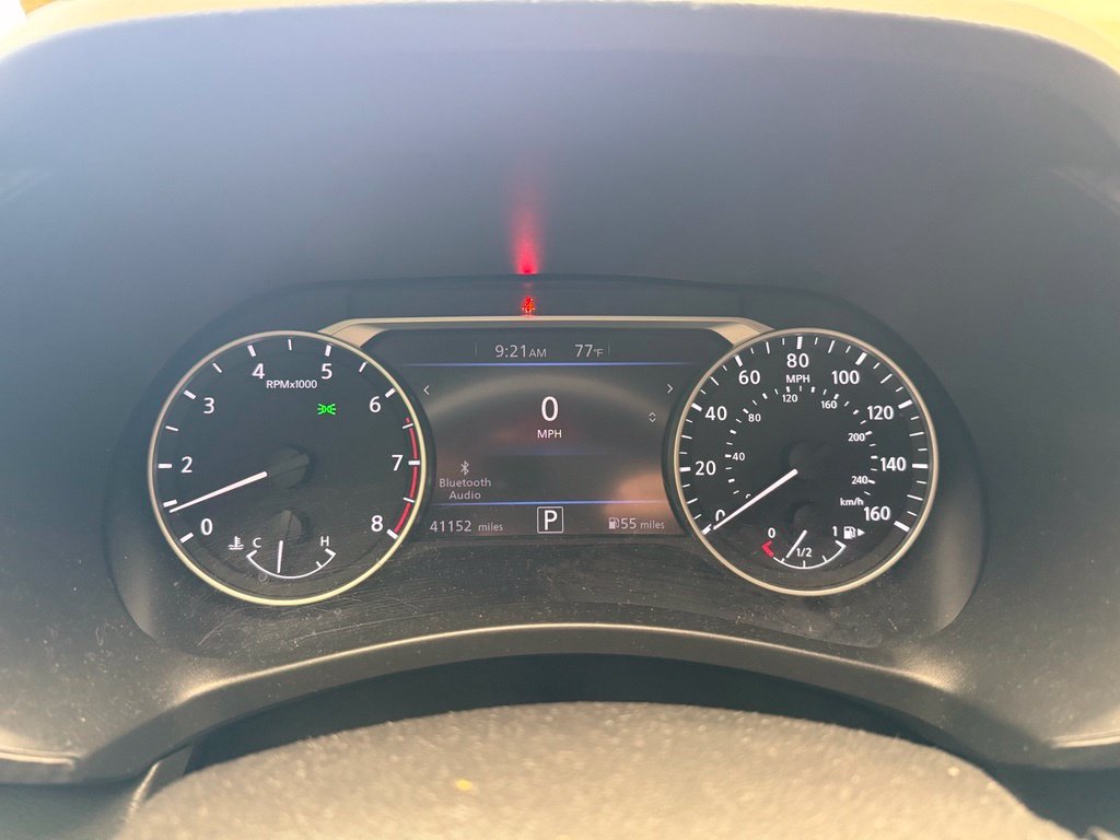 Used 2020 Rosewood Nissan SV image 16