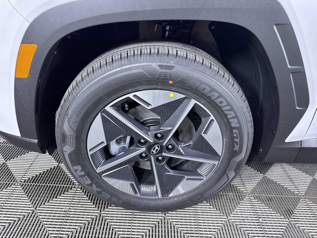 New 2026 Creamy White Pearl Hyundai SEL AWD image 9