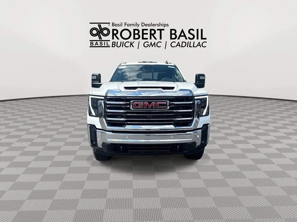 New 2026 Summit White GMC SLE image 3