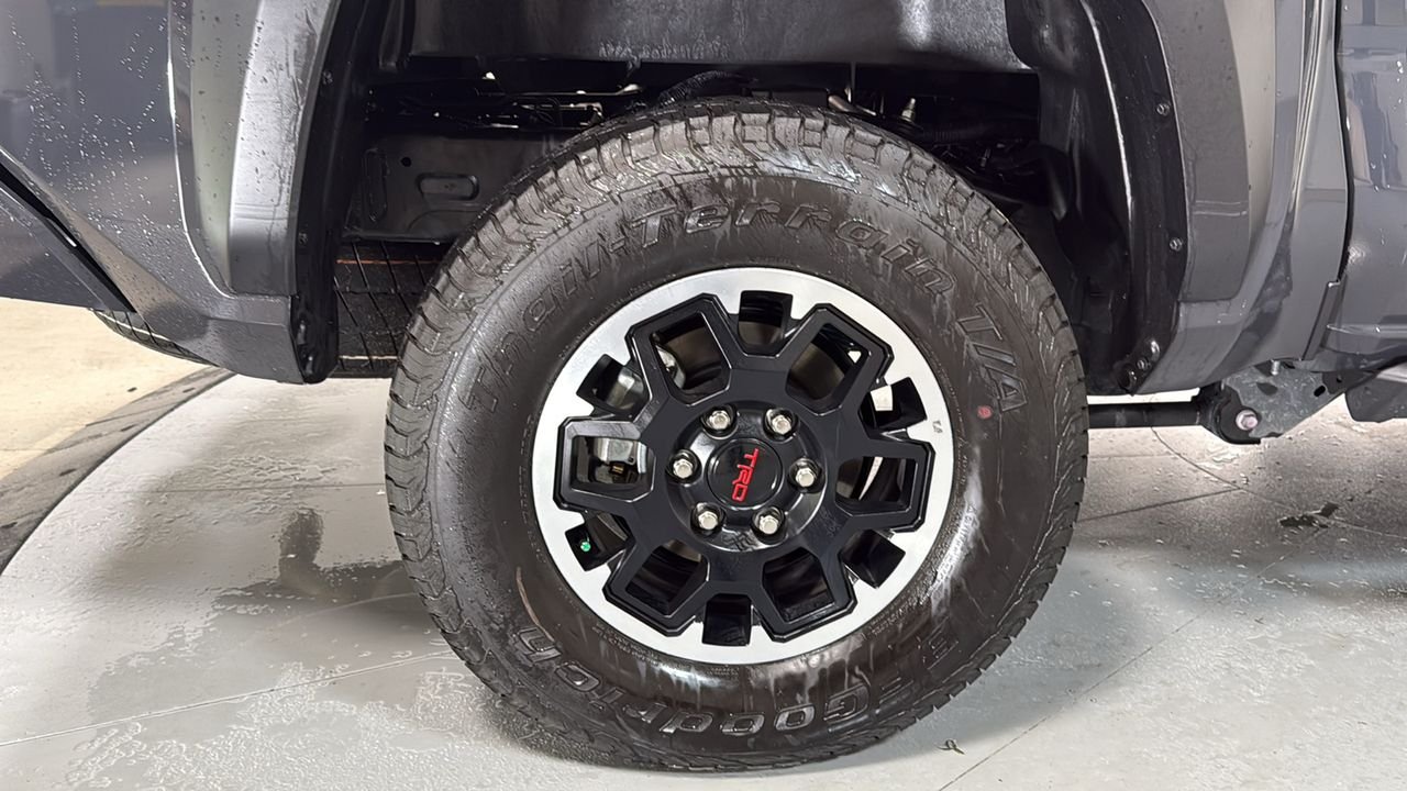 Certified Used 2025  Toyota TRD Off-Road image 22
