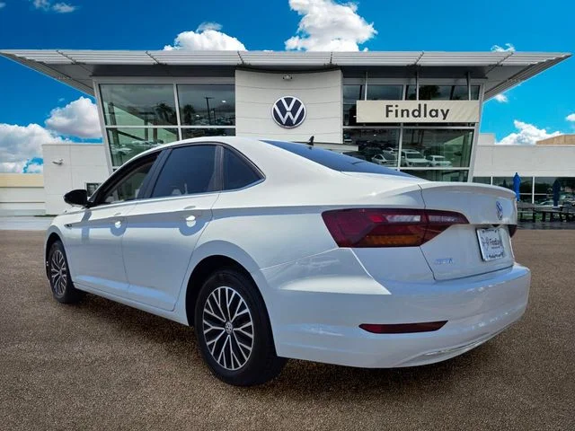 Used 2019 White Volkswagen SEL image 6