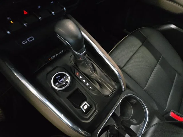 Used 2023 Volcanic Red GMC Denali image 18
