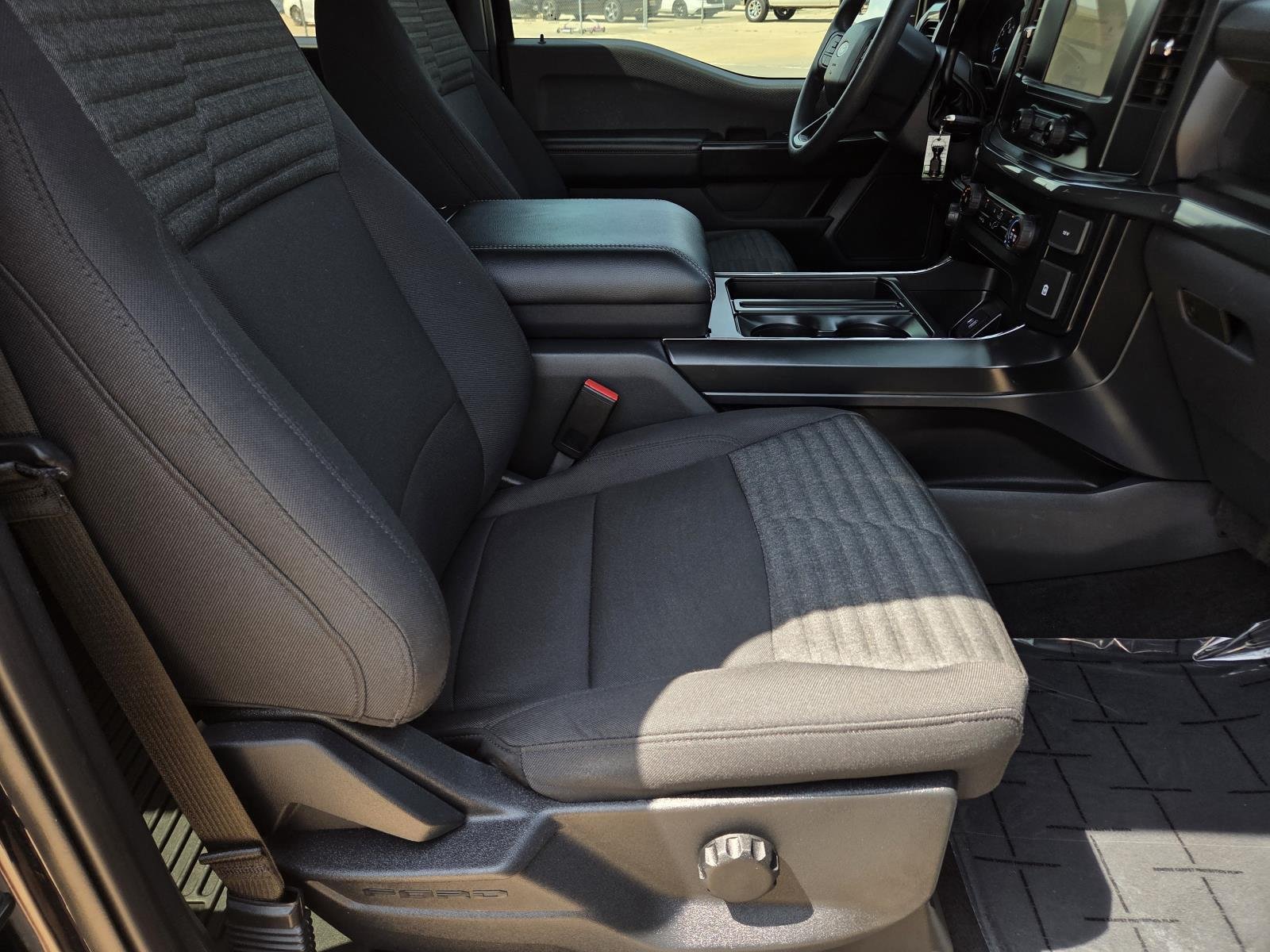 Used 2023 Antimatter Blue Ford XL image 39