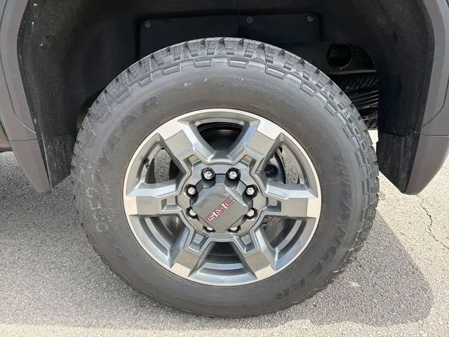 New 2026 Onyx Black GMC SLT image 25