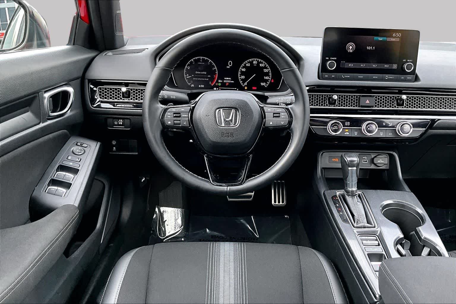Used 2023 Rallye Red Honda Sport image 6
